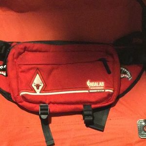 Sprayground/NBA fanny pack.